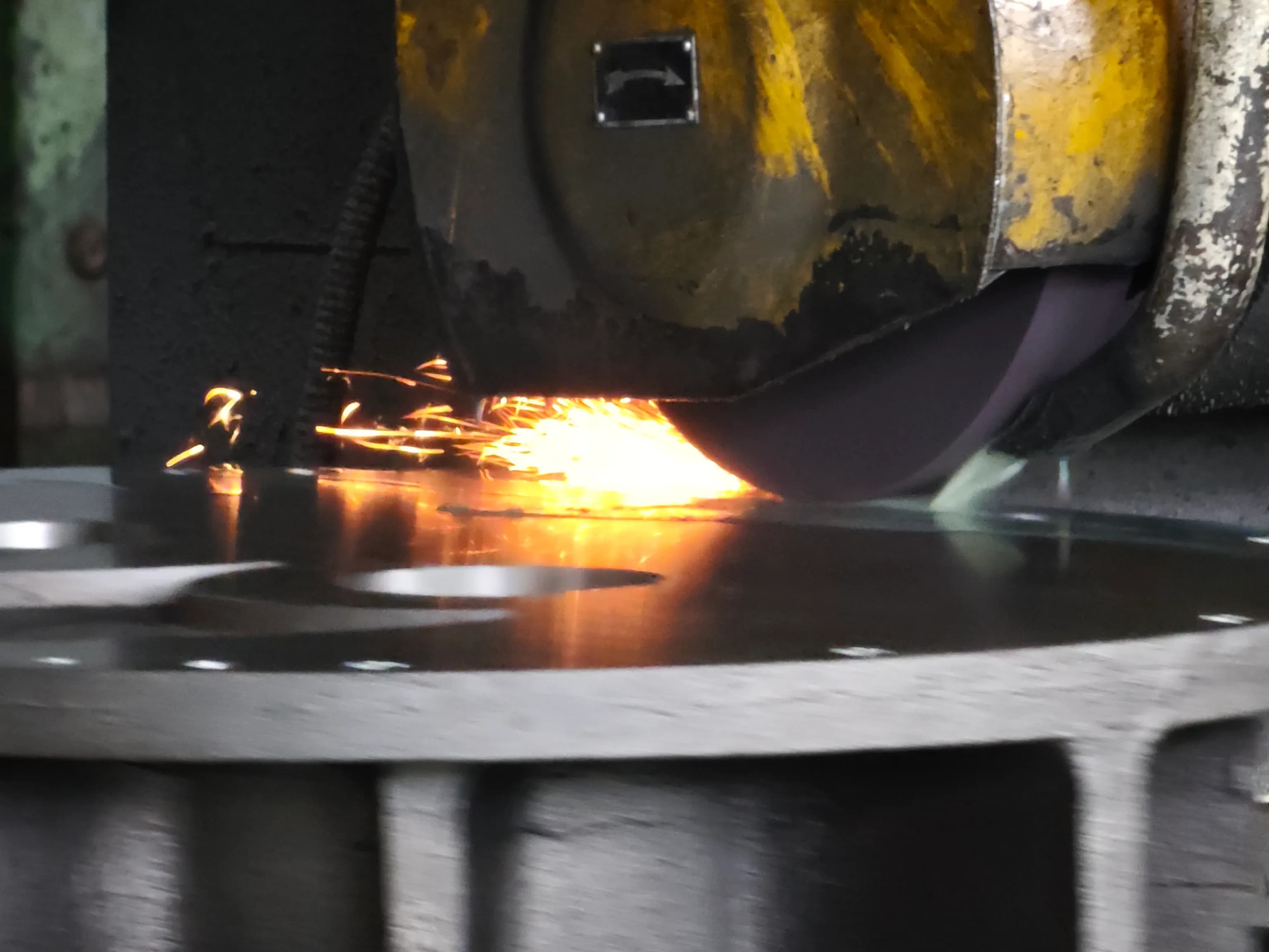 Precision-machined pump shaft and mechanical seal face showing different Ra surface finish values